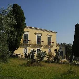  Agroturismo Baglio Calanchi
